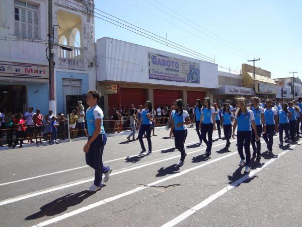 Floriano comemorou o Dia da Pátria com desfile cívico.(Imagem:FlorianoNews)