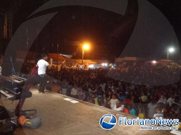 Prefeitura de Barão de Grajaú realiza show da virada no Réveillon 2015.(Imagem:FlorianoNews)