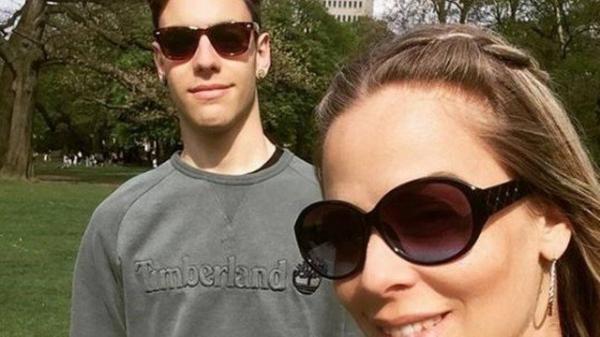 Samantha Gondim com o filho, Mayã, do relacionamento com Alexandre Frota.(Imagem:Reprodução/ Instagram)