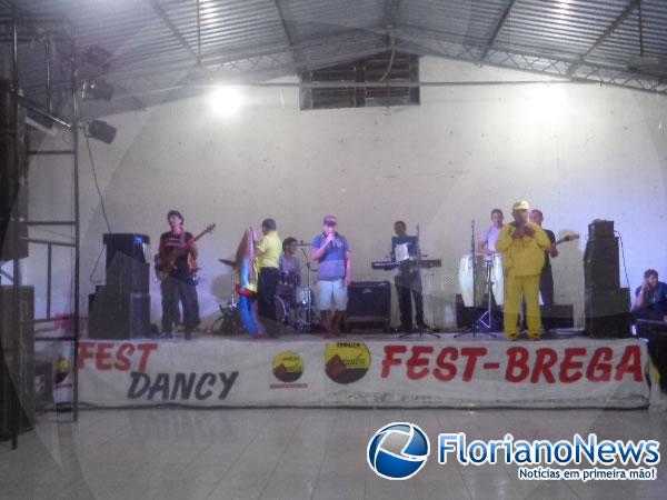 Projeto Amarelinho realizou Fest Brega e Fest Dance 2015 em Floriano.(Imagem:FlorianoNews)