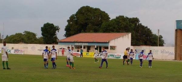 Racing vence Comercial-PI na estreia da Série B.(Imagem:Otávio Neto)