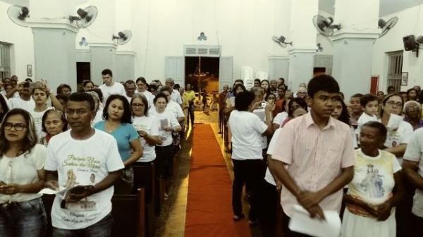 Padre Luiz de França é empossado na Paróquia de Nossa Senhora de Nazaré.(Imagem:FlorianoNews)