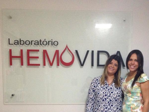 Dra. Emilayne Guerra e Dra. Suelen Costa(Imagem:FlorianoNews)