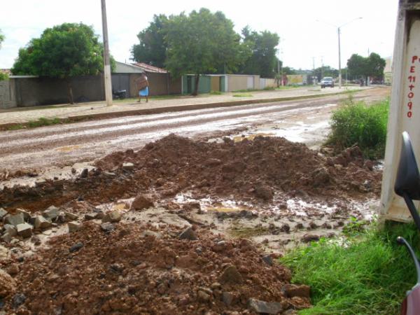 Trecho do Anel Vi&aacute;rio em Floriano(Imagem:FN)