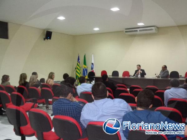 Norberto Campelo participa de audiência pública em Floriano e colhe sugestões para o CNJ(Imagem:FlorianoNews)