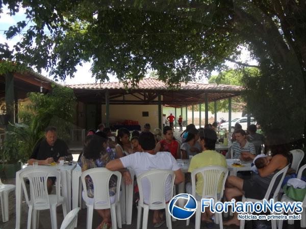 Professores da rede particular de Floriano ganham um dia de lazer.(Imagem:FlorianoNews)
