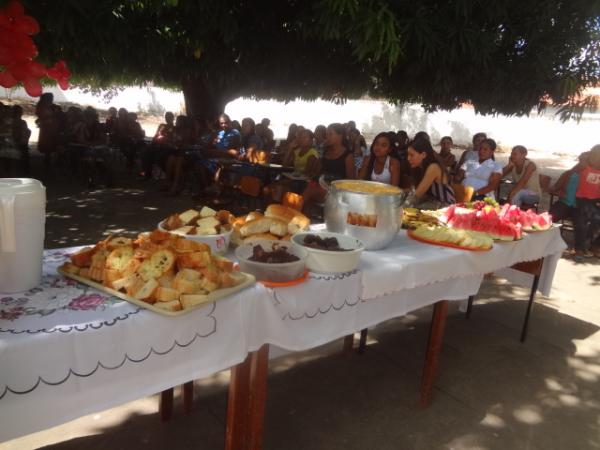 Escola Municipal realizou comemoração para as mães.(Imagem:FlorianoNews)