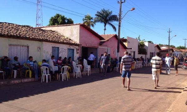 Velório do vice-prefeito e do secretário comove cidade de Santa Filomena.(Imagem:Cidadeverde.com)