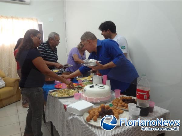 Delegada Luana Alves troca de idade e ganha festa de aniversário.(Imagem:FlorianoNews)