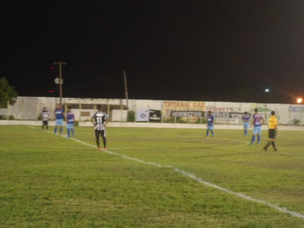 Cori-Sabbá e Piauí ficam no zero a zero no Estádio Tibério Nunes(Imagem:FlorianoNews)