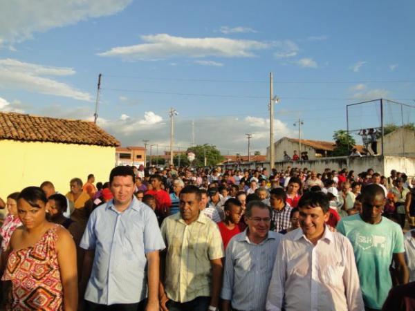 Ex- Diretor de Juventude visita obras da Praça da Juventude em Oeiras.(Imagem:FlorianoNews)