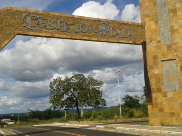 Prefeitura de Castelo do Piauí ouve a população para cancelar evento na cidade.(Imagem:Gilcilene Araújo/G1)