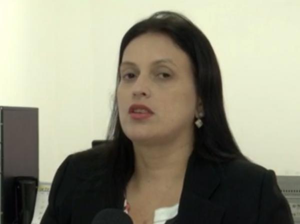 Delegada Cassandra Moraes Souza, titular da DRCT.(Imagem:Reprodução/TV Clube)