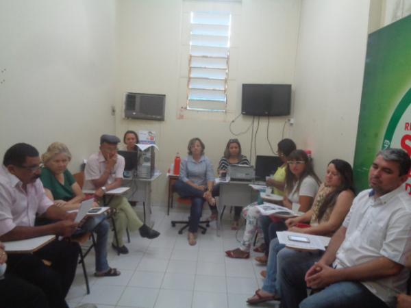 Conselheiros cobram melhorias para a saúde em Floriano. durante reunião ordinária.(Imagem:FlorianoNews)