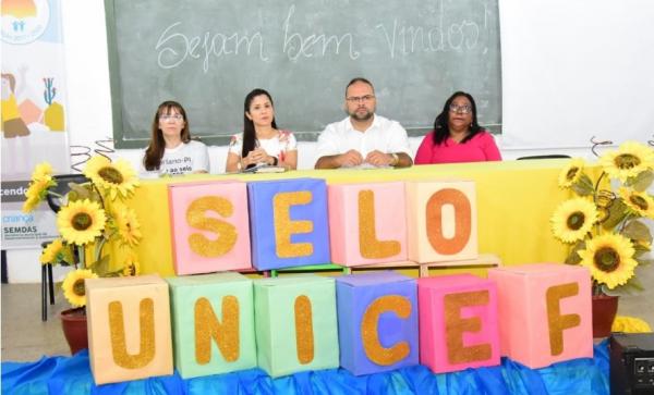 Prefeitura de Floriano realiza avaliação do Relatório de Meio Período do Selo UNICEF(Imagem:Secom)