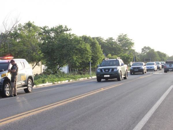 Movimentação intensa na BR-343 é registrada após o fim do carnaval.(Imagem:Ellyo Teixeira/G1 PI)