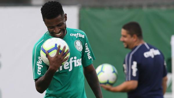 Ramires animava o técnico Jorge Sampaoli, que não chegou a acerto com o Palmeiras.(Imagem:Cesar Greco / Ag. Palmeiras)