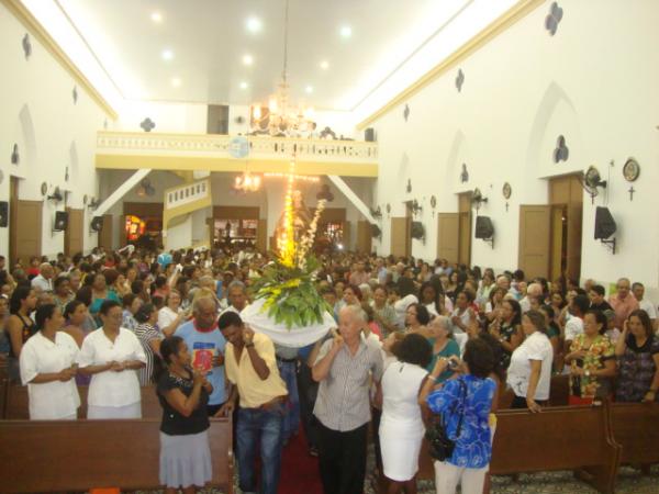 São Pedro de Alcantara recebido pelos devotos na Catedral(Imagem:redação)