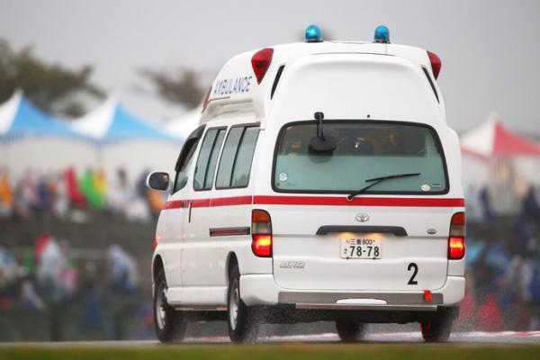 Jules Bianchi foi levado de ambulância para hospital próximo ao circuito de Suzuka.(Imagem:Getty Images)