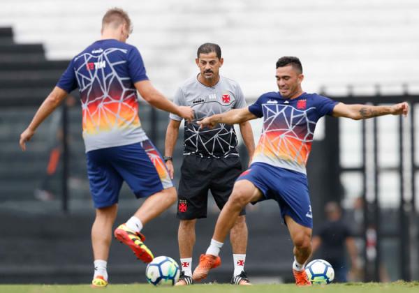 Sob o comando de Valdir Bigode, Vasco recebe a Chapecoense.(Imagem:Rafael Ribeiro/Vasco)