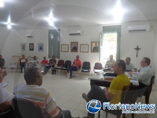 Diocese de Floriano realiza reunião geral do Clero.(Imagem:FlorianoNews)
