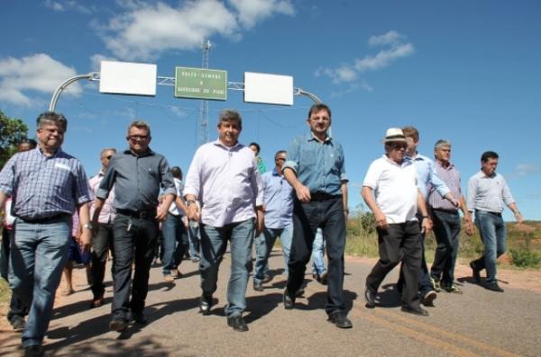 Visita do Governador Zé Filho à cidade de Barreiras do Piauí.(Imagem:Kalberto Rodrigues)