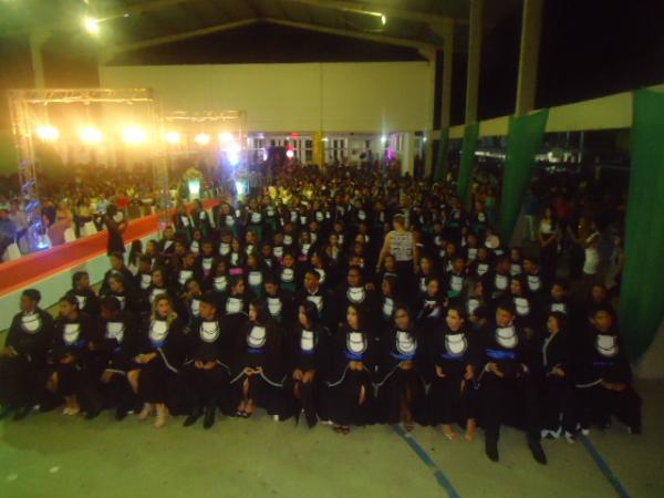 CEEP de Floriano realiza formatura de cursos técnicos.(Imagem:FlorianoNews)