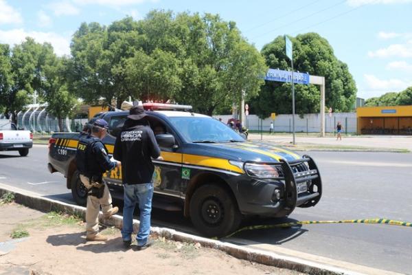 PRF interditou o local para que a perícia fosse realizada.(Imagem: Glayson Costa /G1 PI)