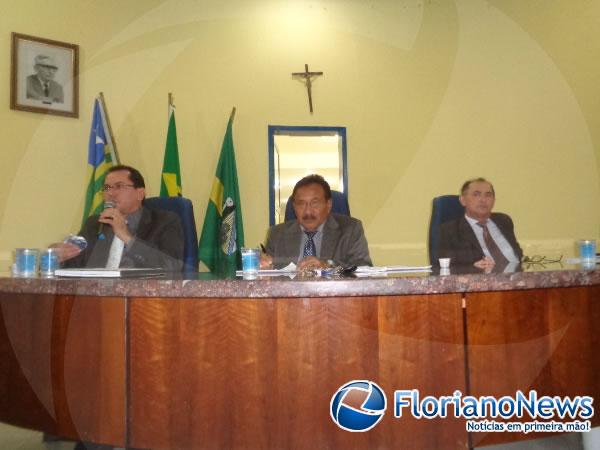 Vereadores de Floriano aprovam dois Projetos de Lei do Poder Executivo.(Imagem:FlorianoNews)