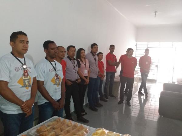 Dia do motorista é celebrado com homenagens e café da manhã no Armazém Paraíba.(Imagem:FlorianoNews)