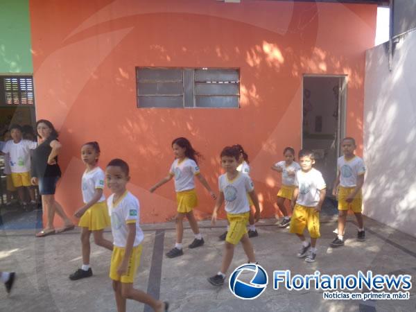 Escola Mega de Floriano realiza manhã recreativa para alunos.(Imagem:FlorianoNews)