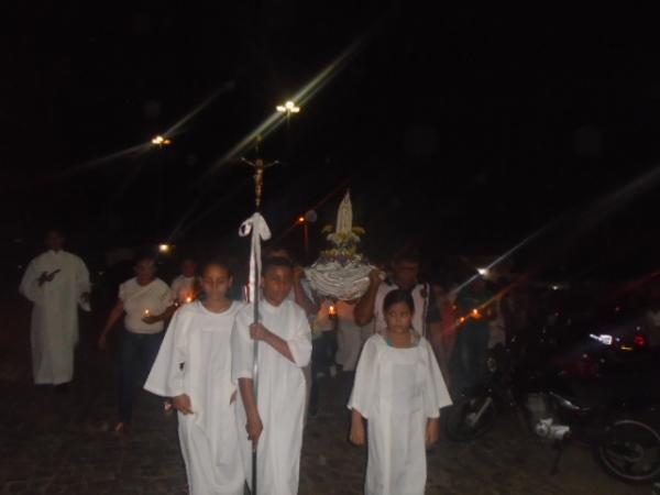 Fieis acompanham encerramento dos festejos de Nossa Senhora de Fátima em Floriano.(Imagem:FlorianoNews)