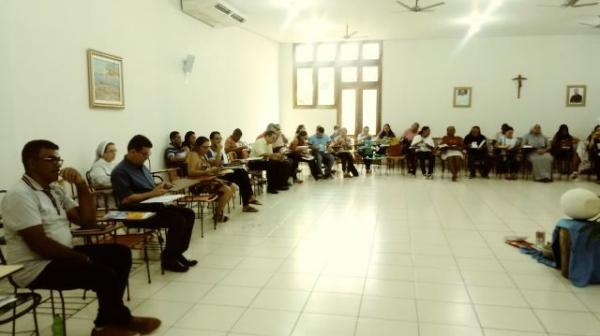 Diocese de Floriano sedia Encontro de Catequese do Regional Nordeste IV.(Imagem:FlorianoNews)