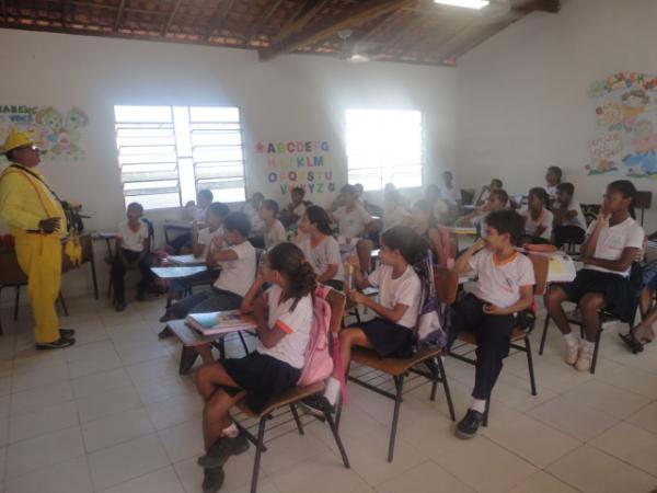Escola Antônio Waquim(Imagem:FlorianoNews)