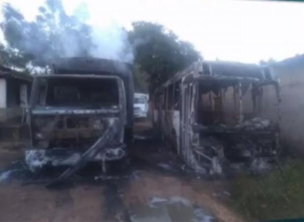 Polícia investiga suposto incêndio criminoso de veículos em Nazária.(Imagem:Divulgação)