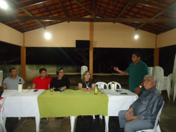 Farmacêuticos de Floriano participam de jantar em homenagem ao seu dia.(Imagem:FlorianoNews)