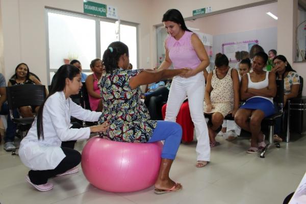 Mulheres participam de encontro sobre gestação e pós-parto no Hospital de Floriano.(Imagem:FlorianoNews)