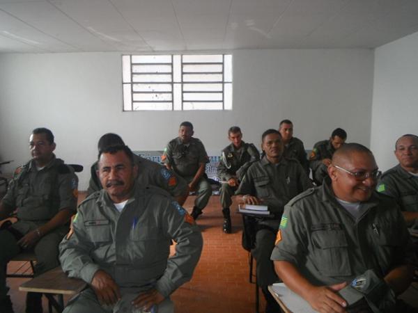 Foi iniciado em Floriano curso de formação de Cabos da PM.(Imagem:FlorianoNews)