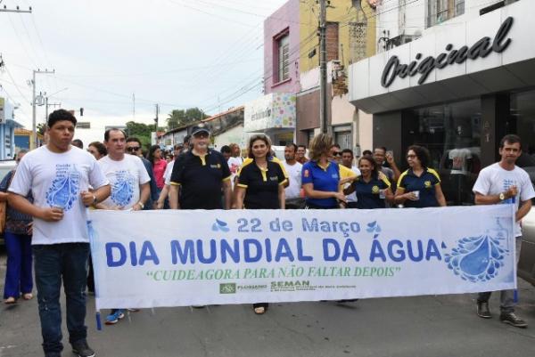 Caminhada marca Dia Mundial da Água em Floriano.(Imagem:SECOM)