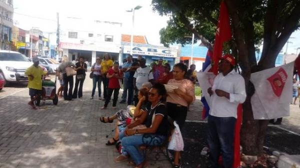 Trabalhadores vão às ruas de Floriano dizer não à Reforma da Previdência.(Imagem:FlorianoNews)