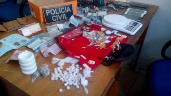 Polícia Civil de Floriano apreende produtos em ponto de droga e divulga imagens.(Imagem:Polícia Civil)
