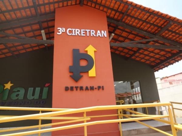 DETRAN-PI realizará 7º leilão de veículos apreendidos(Imagem:FlorianoNews)