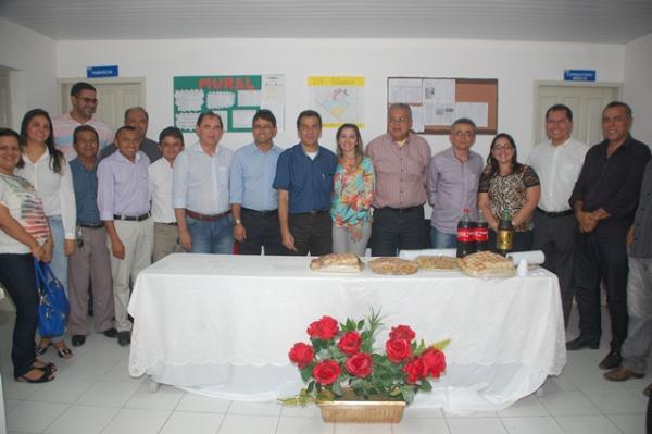 Prefeito Gilberto Júnior reinaugura o Posto de Saúde do Bairro Catumbi.(Imagem:Waldemir Miranda)