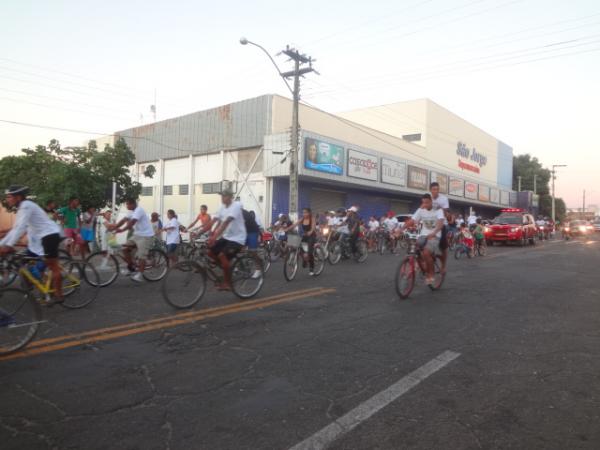 Passeio ciclístico de Floriano celebra aniversário do município.(Imagem:FlorianoNews)