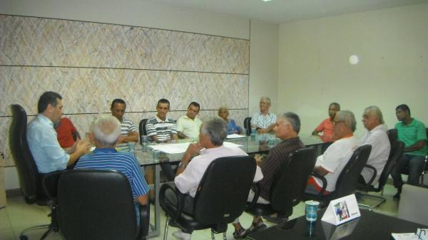 Comerciante fecham acordo com Prefeitura e deixam instalações do Mercado do Cruzeiro.(Imagem:FlorianoNews)