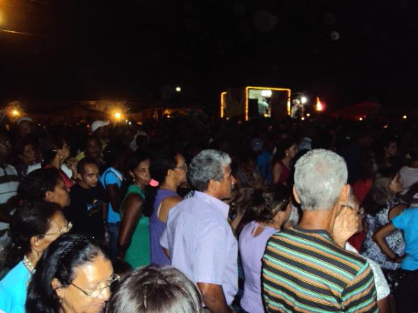 Uma multidão no último dia de festa de Nossa Senhora DaGuia(Imagem:Leitor Floriano News)