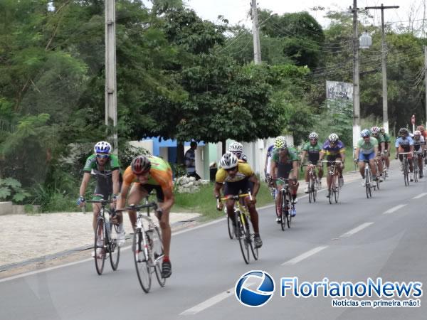 Realizada 1ª Corrida Ciclística da Associação Desportiva Corredores do Sertão em Floriano.(Imagem:FlorianoNews)