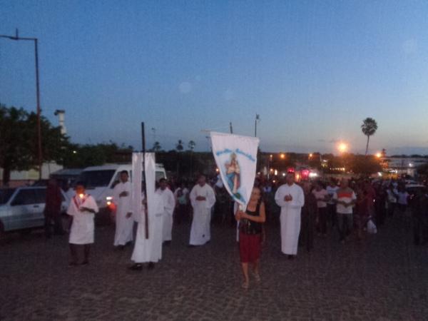 Procissão e Santa Missa encerram o Festejo de Nossa Senhora de Nazaré.(Imagem:FlorianoNews)