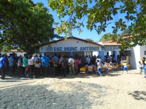 Prefeitura entrega reforma e ampliação da Escola Municipal Antônio Waquim.(Imagem:Secom Floriano)
