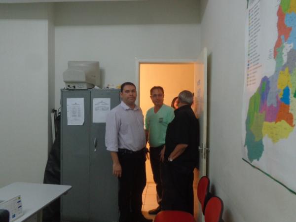 Delegado Geral da Polícia Civil James Guerra visita Delegacia Regional de Floriano.(Imagem:FlorianoNews)